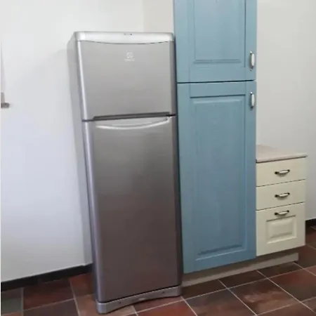 Hotel Casa Chicca A 3*